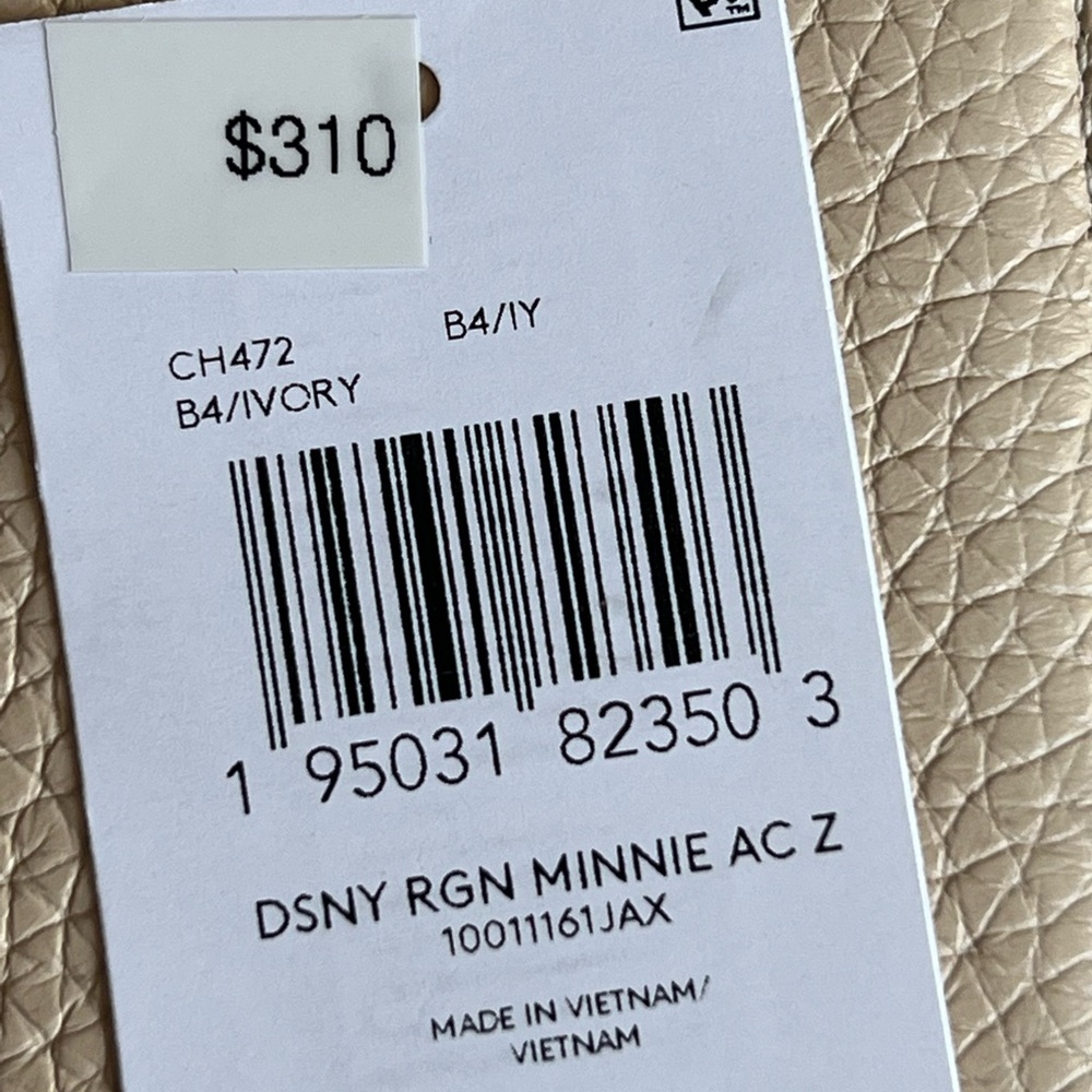 💰SOLD - CH472 - Disney X Coach Accordion Zip Wallet with Minnie Mouse - Picture 8 of 11